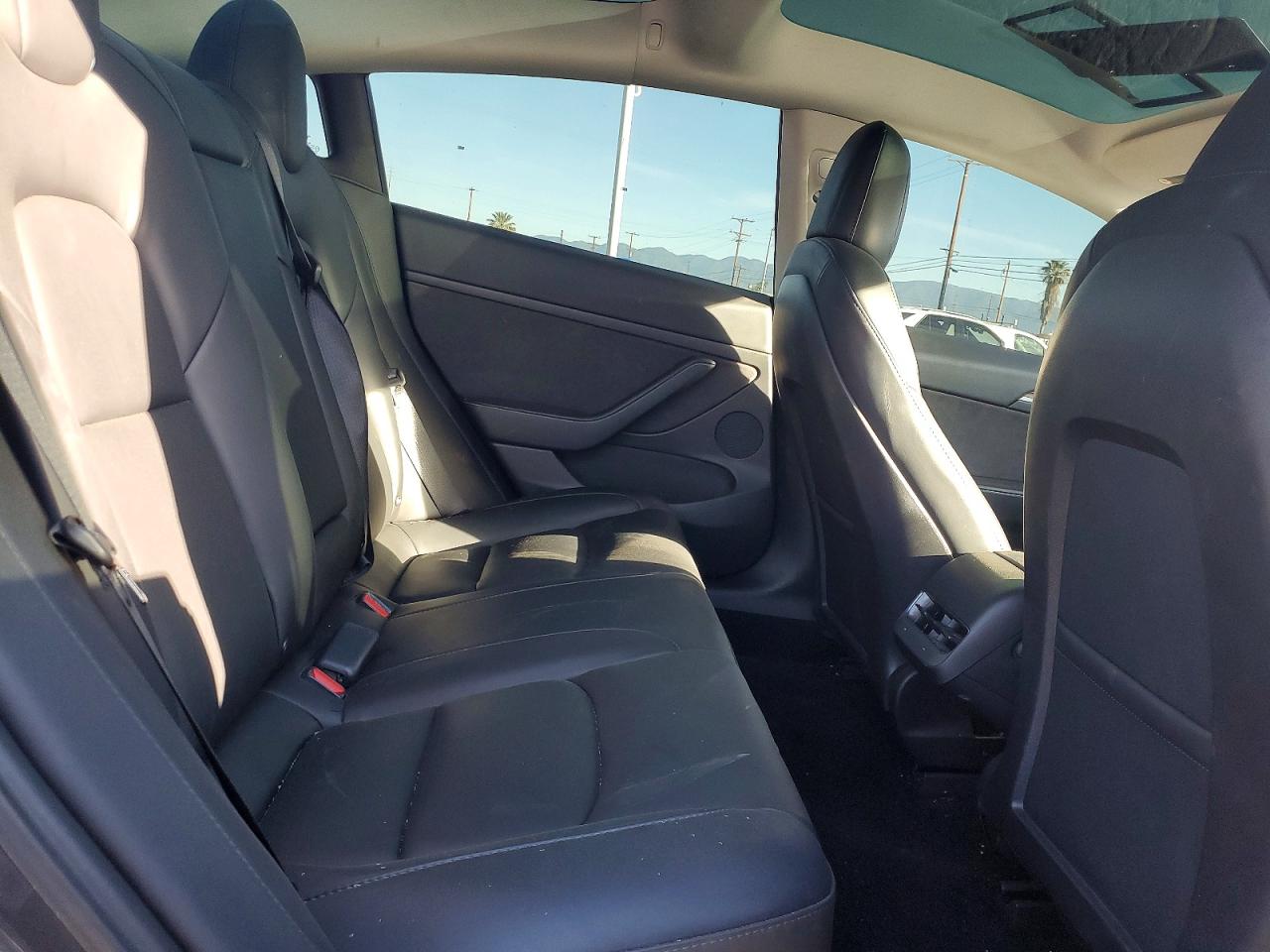 2023 TESLA MODEL 3 photo 19
