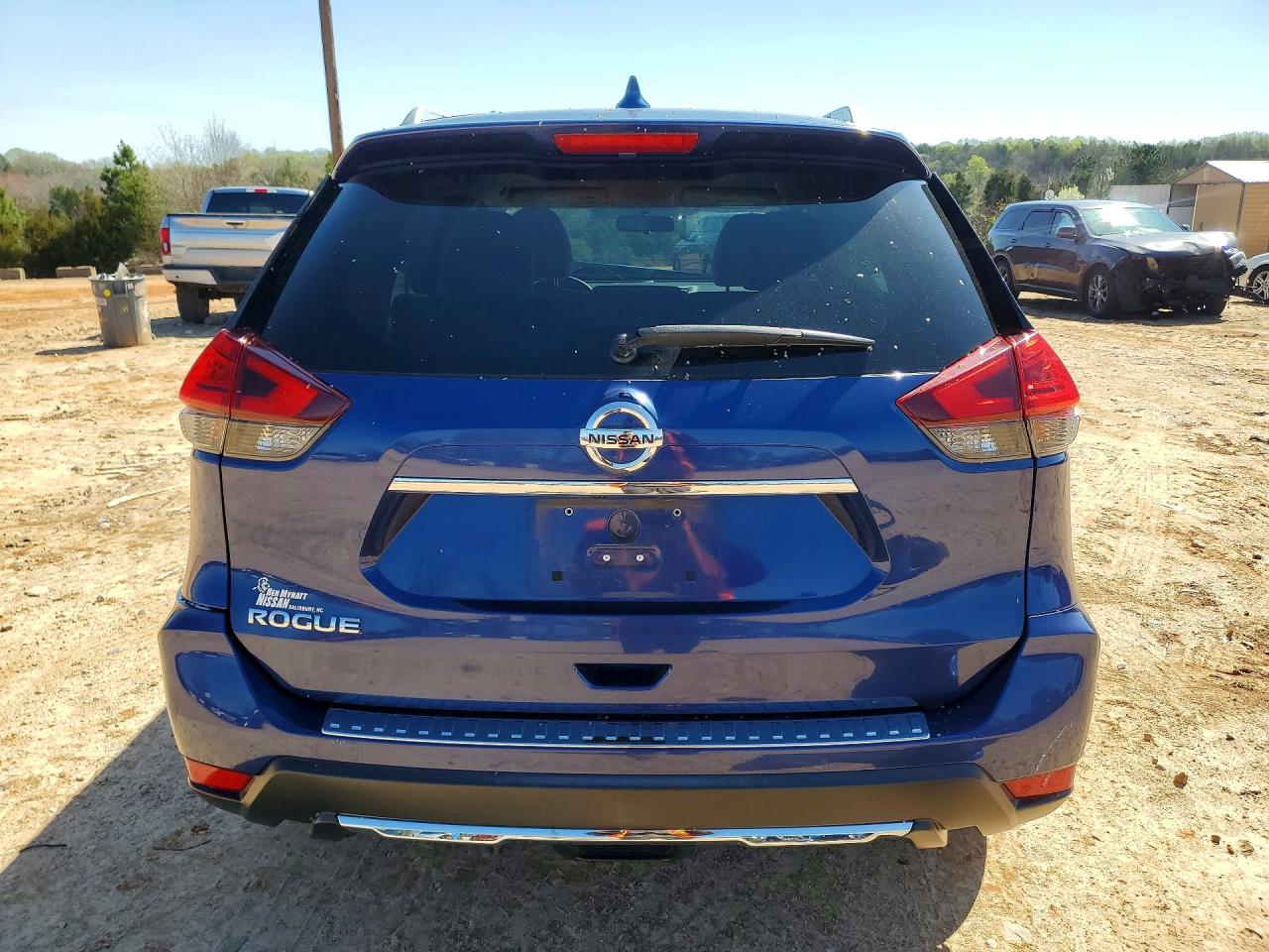 2017 NISSAN ROGUE S photo 16