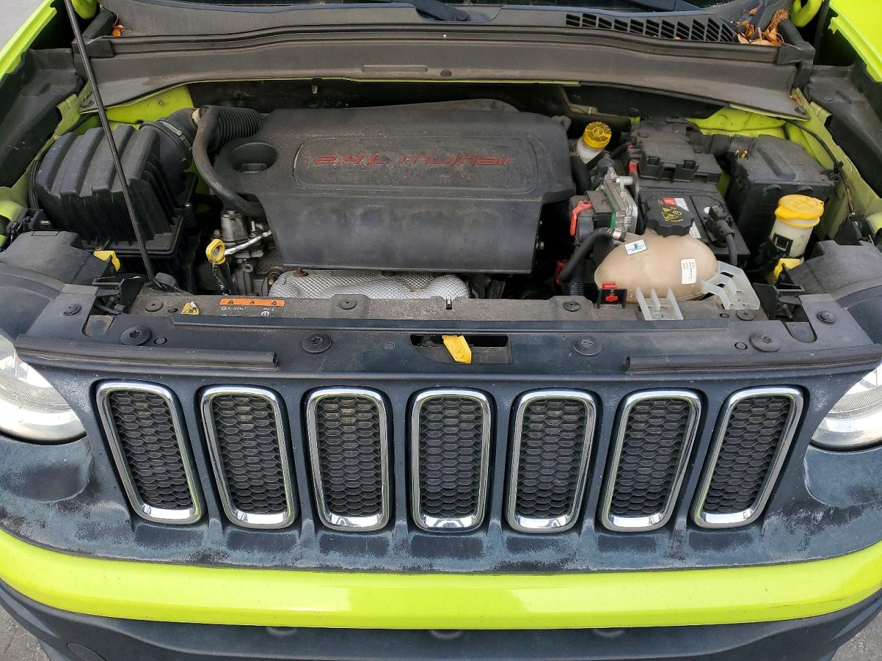 2017 JEEP RENEGADE SPORT photo 23