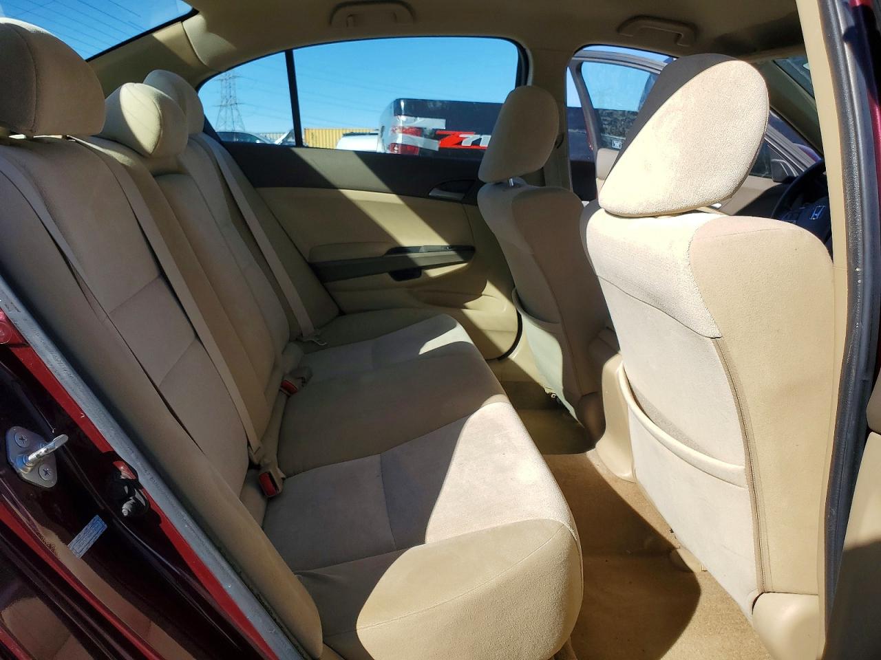 2010 HONDA ACCORD LXP photo 10