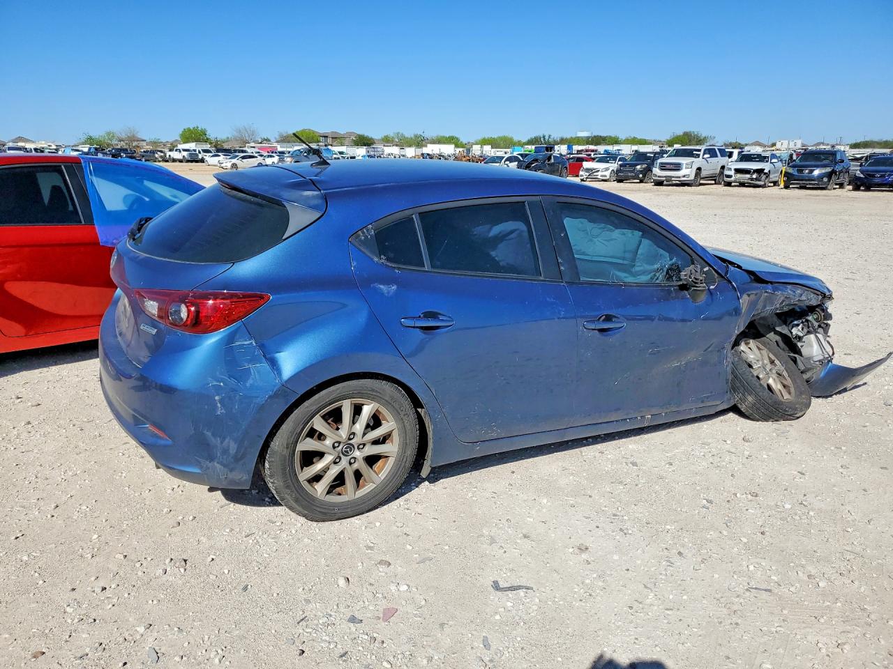 2017 MAZDA 3 SPORT photo 3