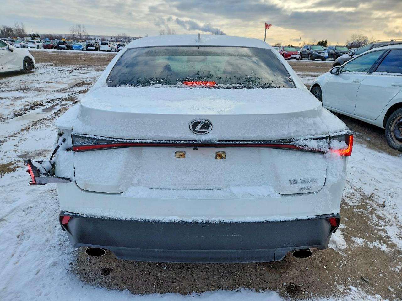 2023 LEXUS IS 300 photo 16