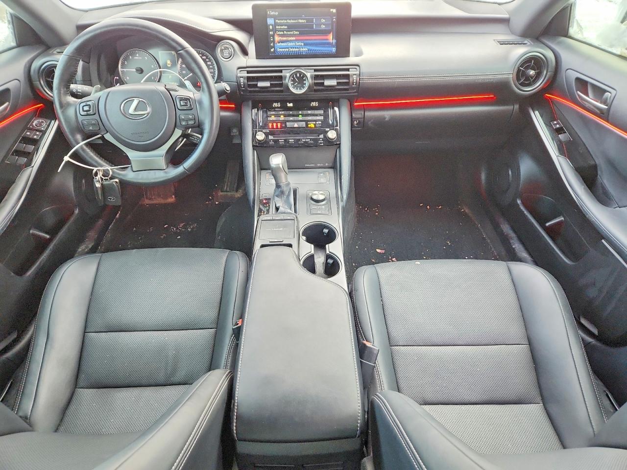 2023 LEXUS IS 300 photo 22