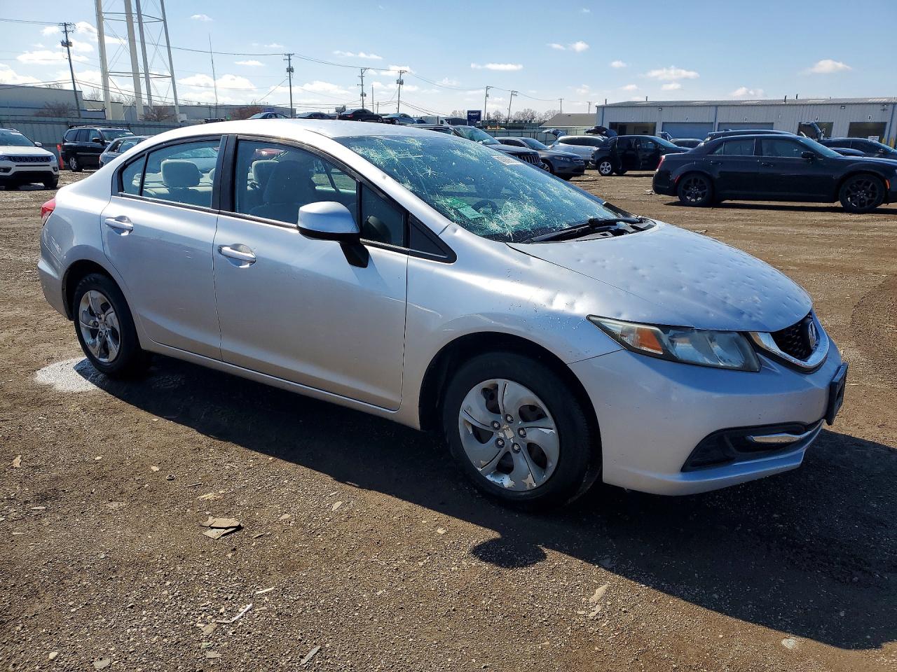 2013 HONDA CIVIC LX photo 4