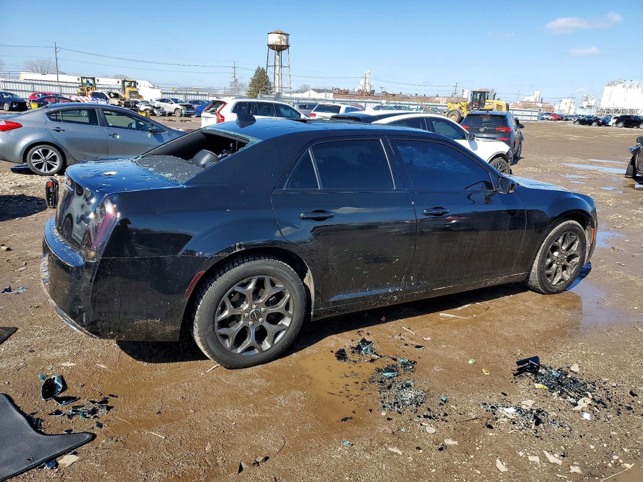 2016 CHRYSLER 300 S photo 3