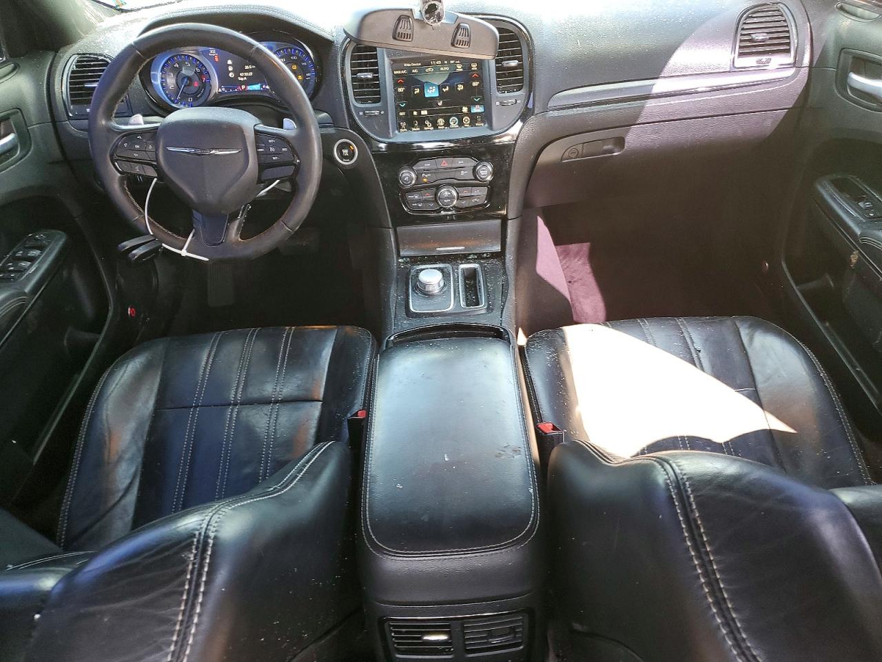 2016 CHRYSLER 300 S photo 8