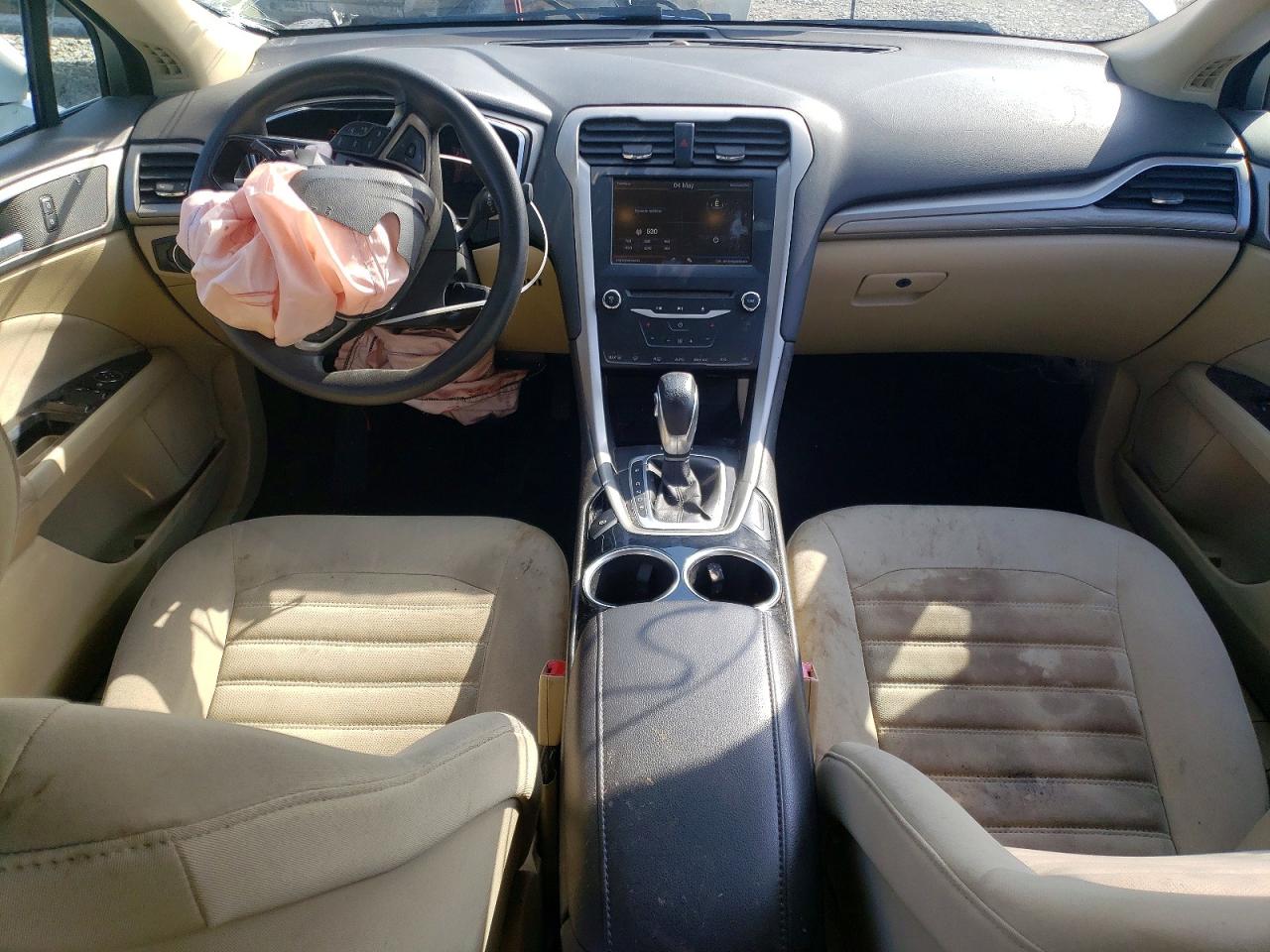 2013 FORD FUSION SE photo 22