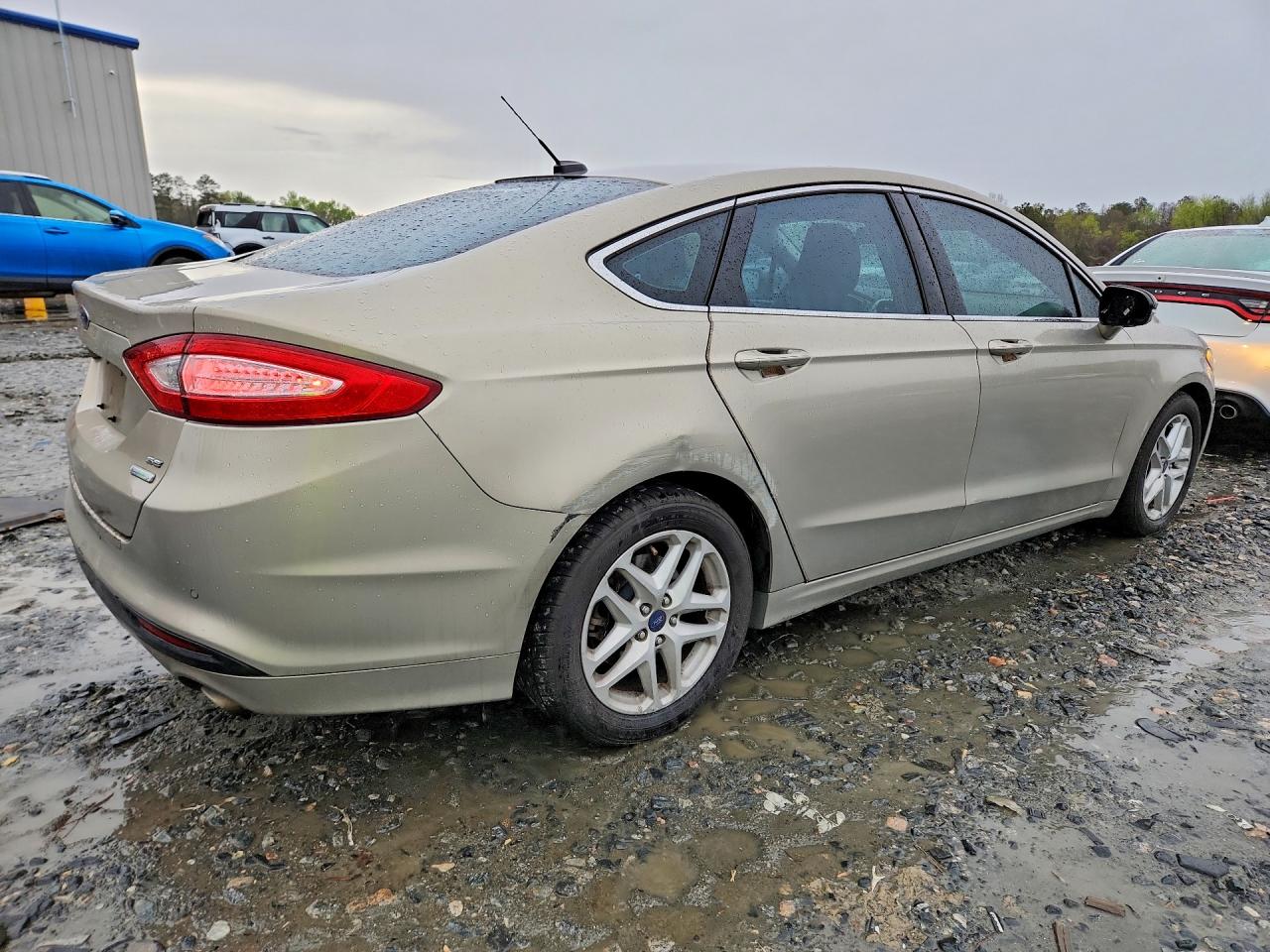 2015 FORD FUSION SE photo 7