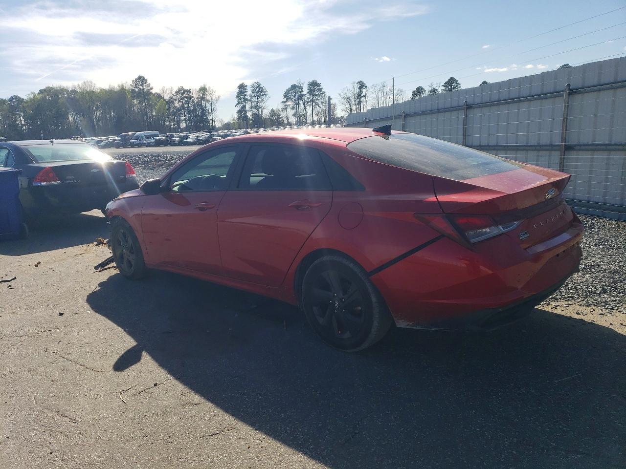 2022 HYUNDAI ELANTRA SEL photo 4