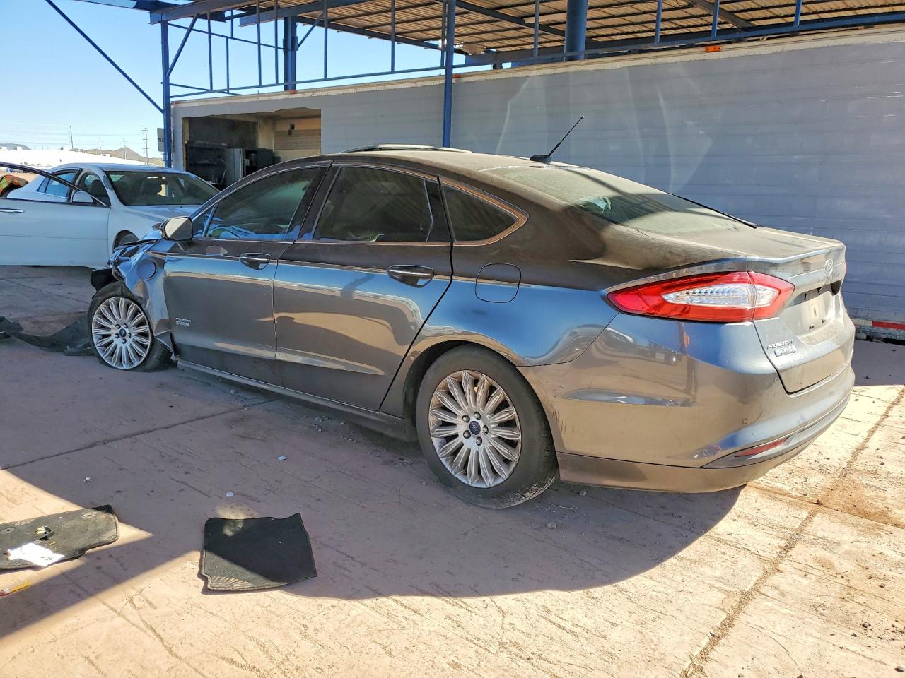 2016 FORD FUSION SE PHEV photo 3