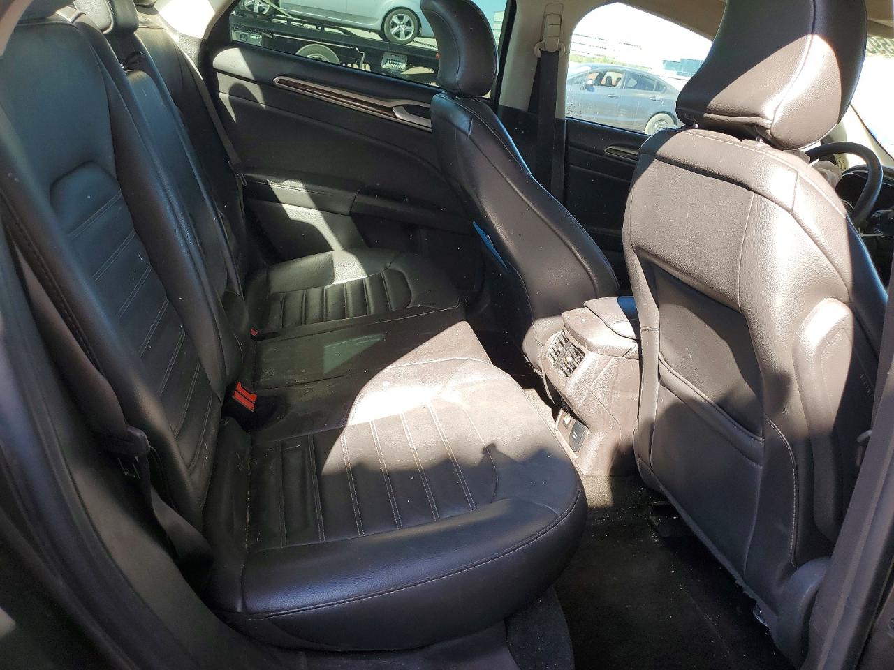 2016 FORD FUSION SE PHEV photo 19