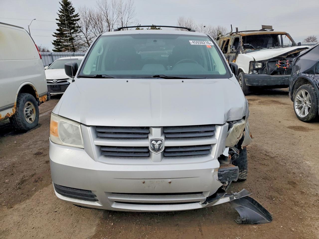 2010 DODGE GRAND CARAVAN SE photo 5