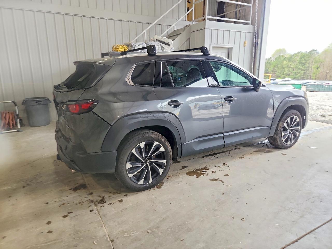 2025 MAZDA CX-50 PREMIUM PLUS photo 3