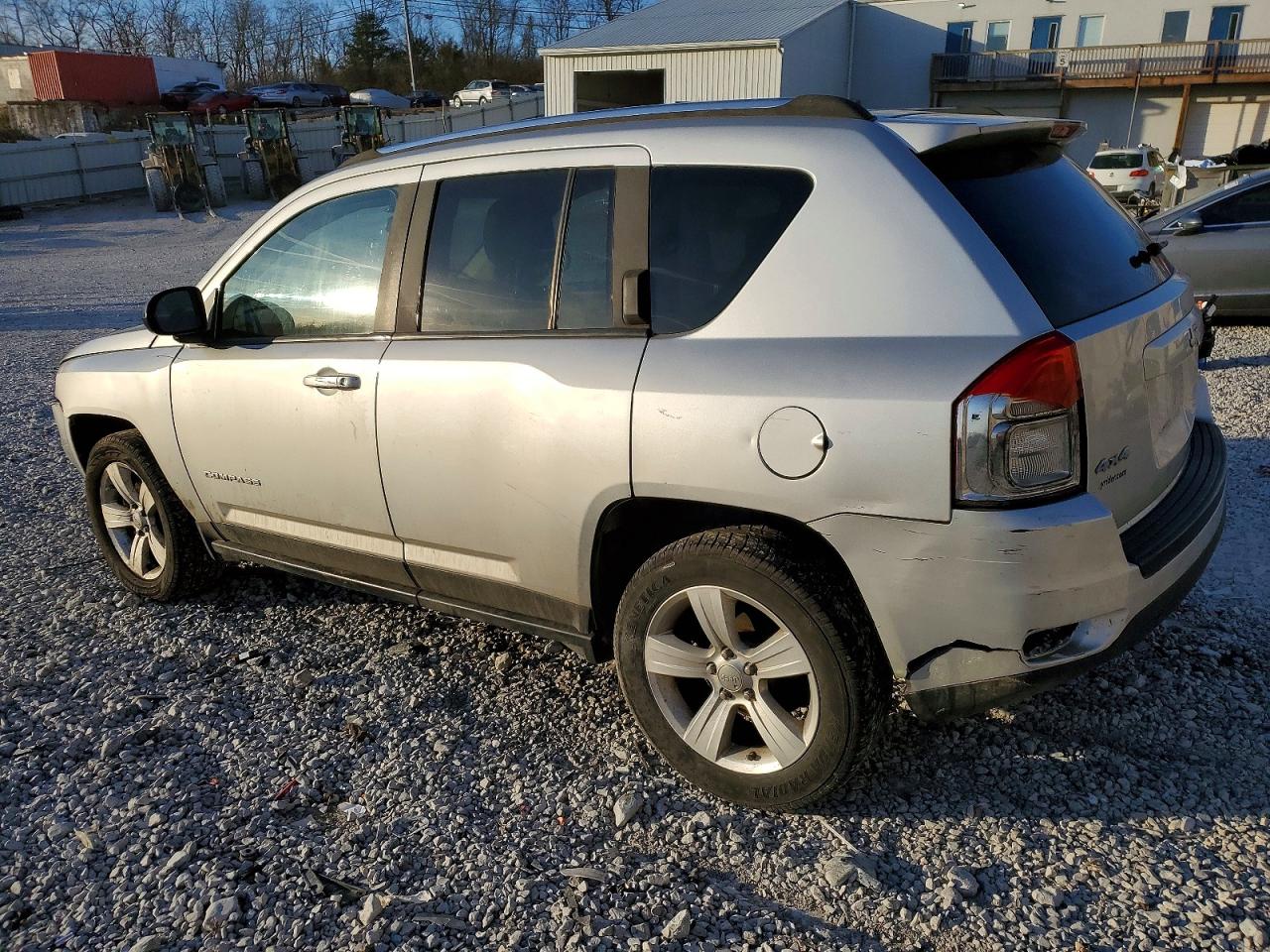 2012 JEEP COMPASS SPORT photo 4