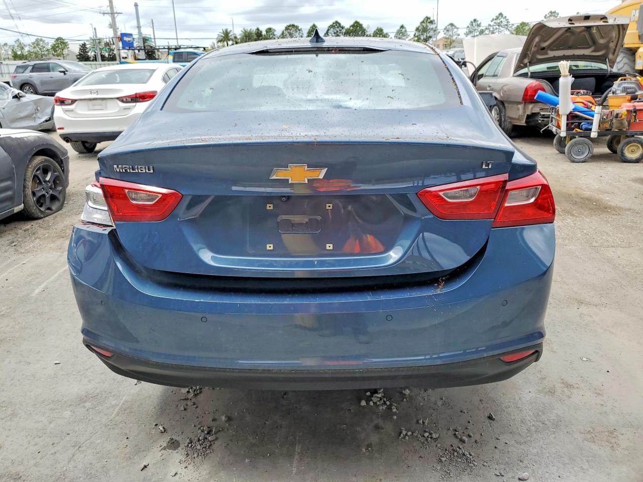 2024 CHEVROLET MALIBU LT photo 6