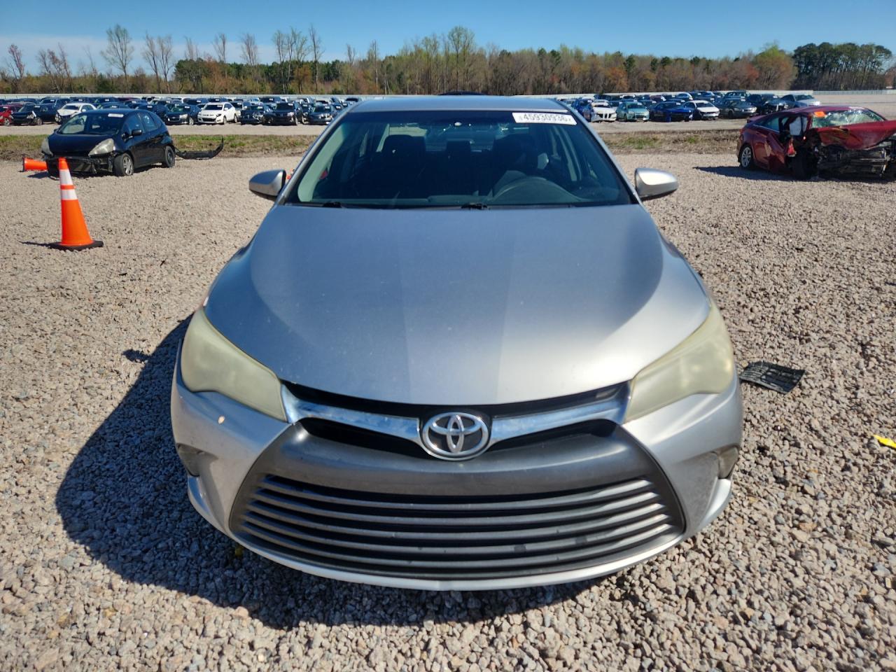 2015 TOYOTA CAMRY LE photo 9