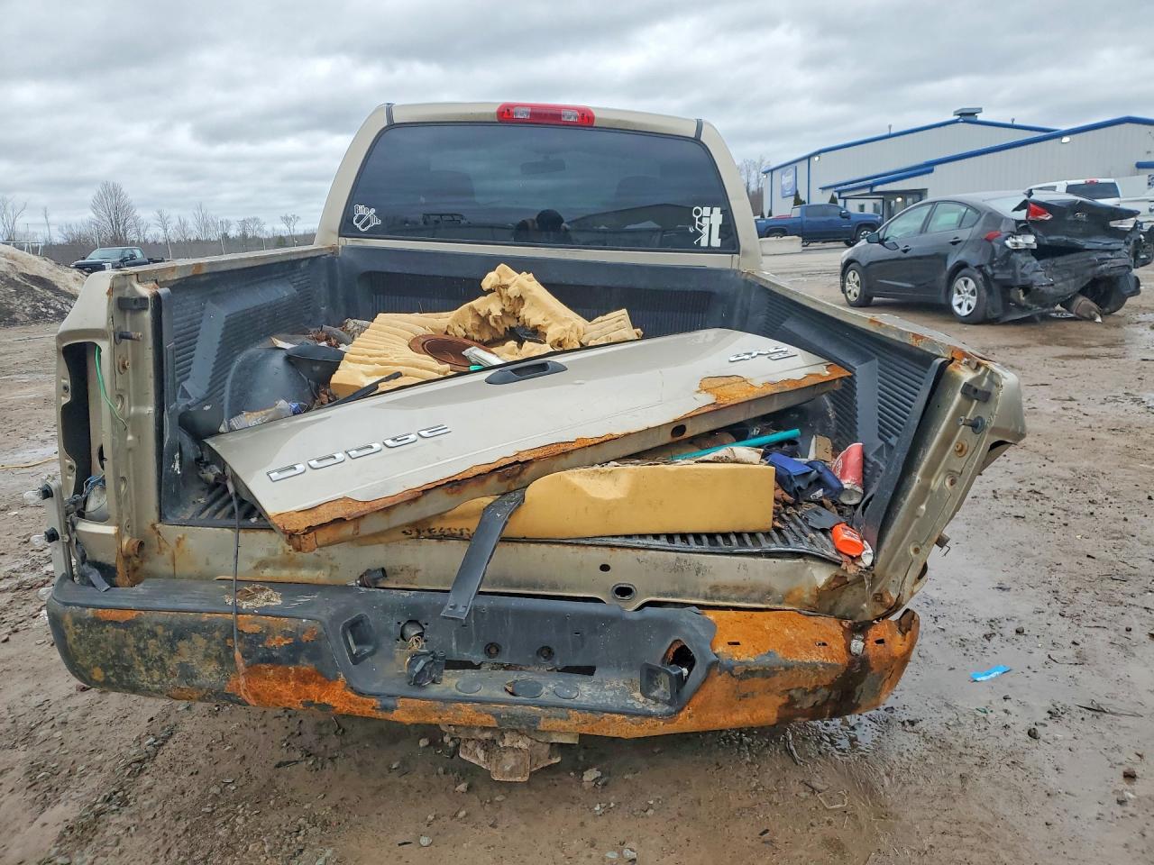 2004 DODGE RAM 1500 ST photo 6
