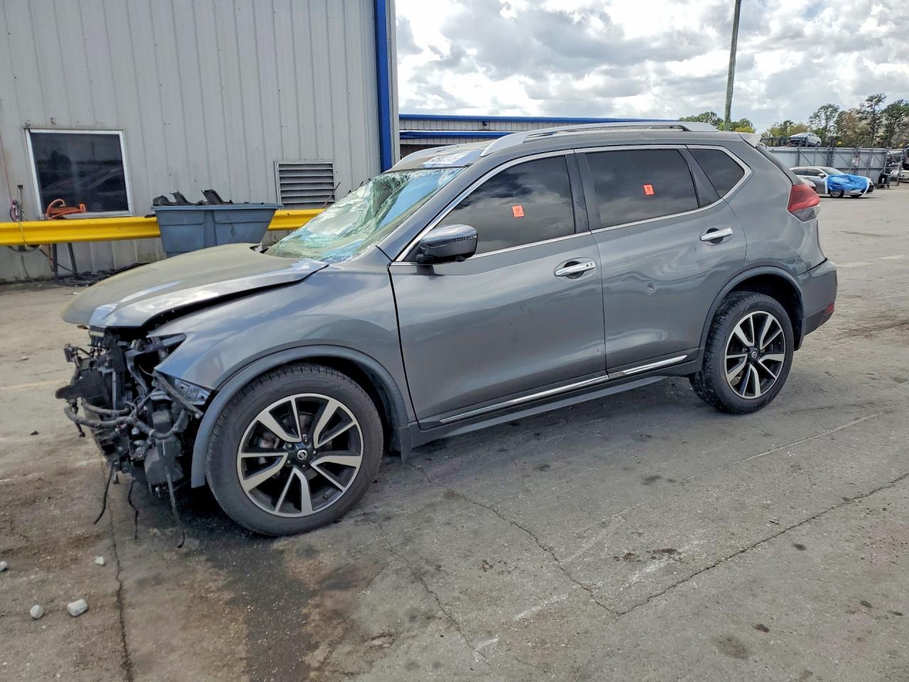 2018 NISSAN ROGUE