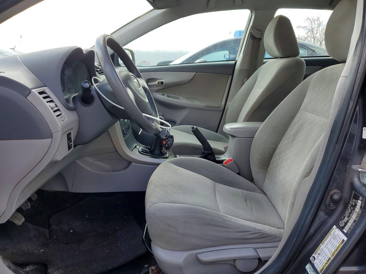2009 TOYOTA COROLLA BASE photo 19