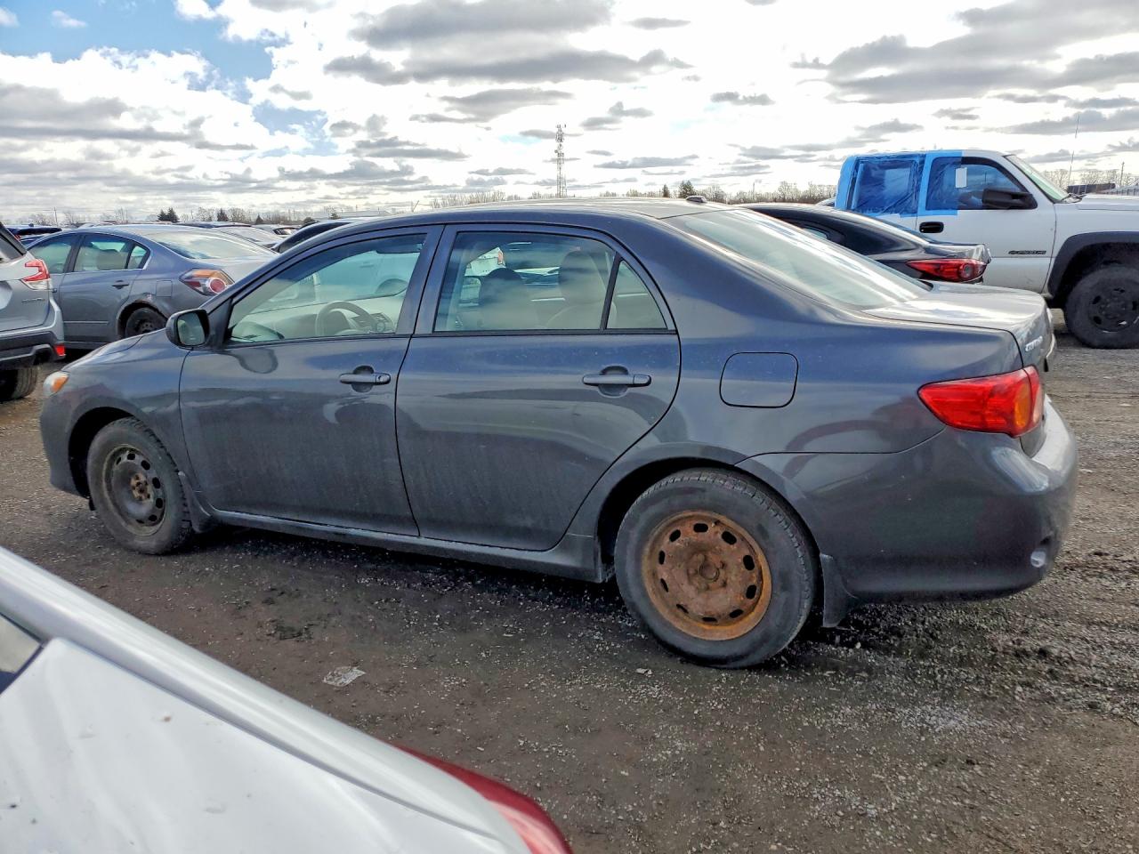 2009 TOYOTA COROLLA BASE photo 4