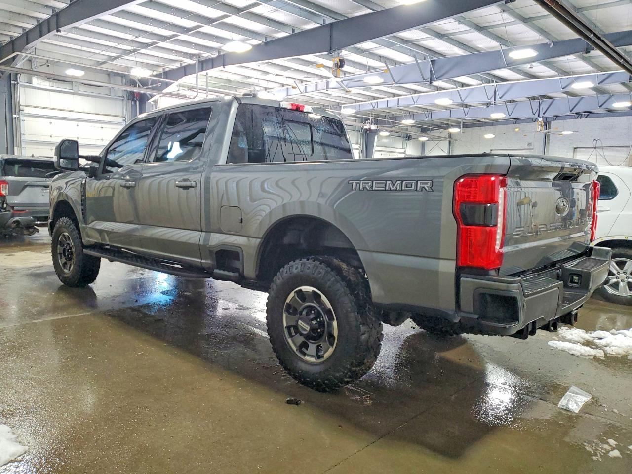 2024 FORD F350 SUPER DUTY photo 3