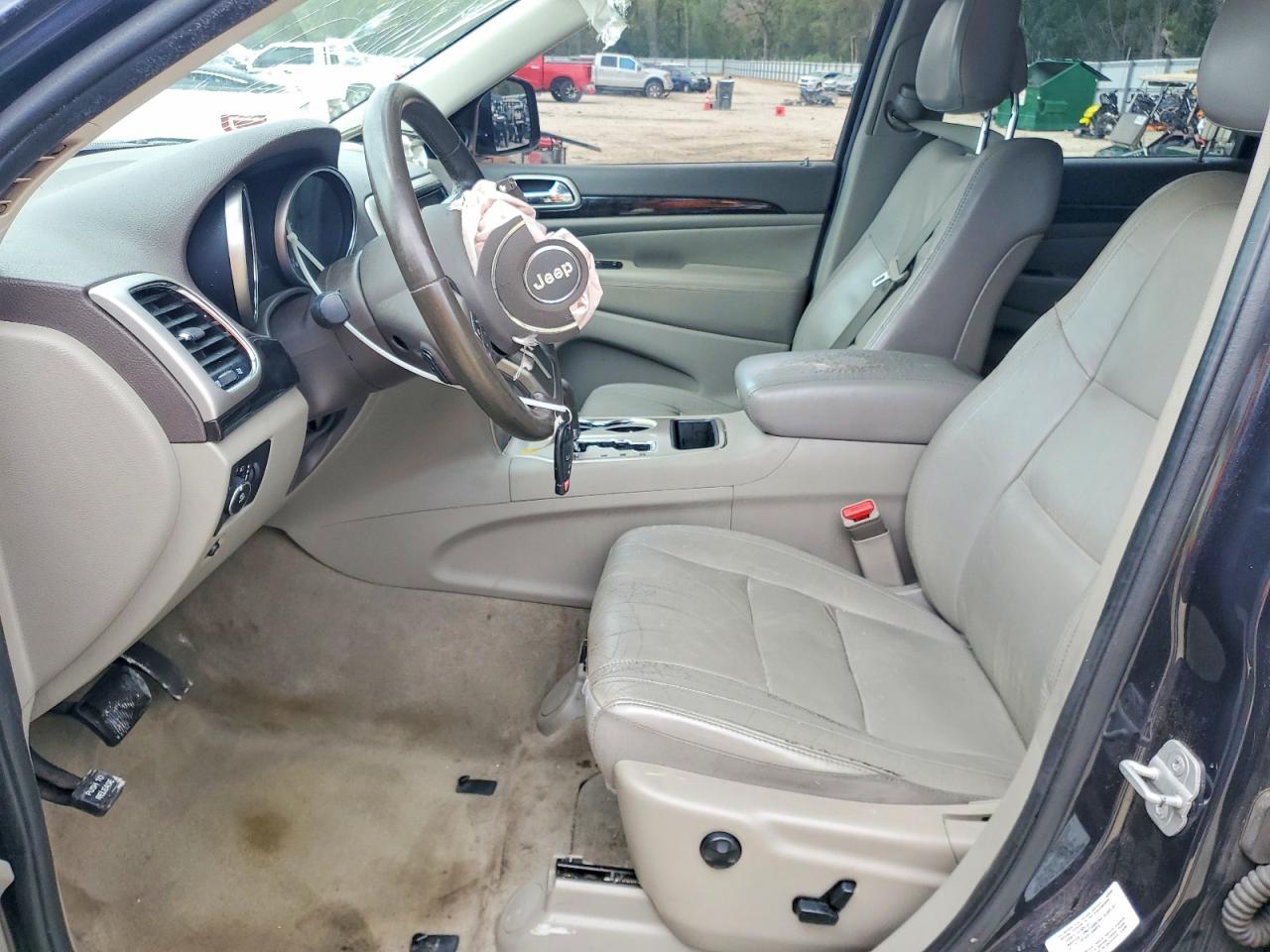 2012 JEEP GRAND CHEROKEE LAREDO photo 19