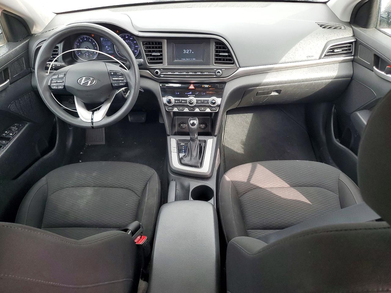 2020 HYUNDAI ELANTRA photo 8