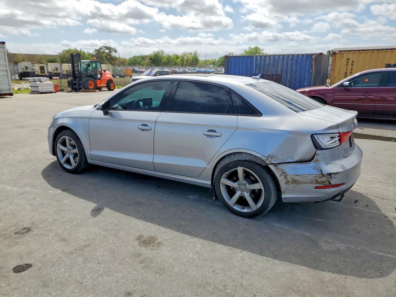 2015 AUDI A3 PREMIUM photo 3