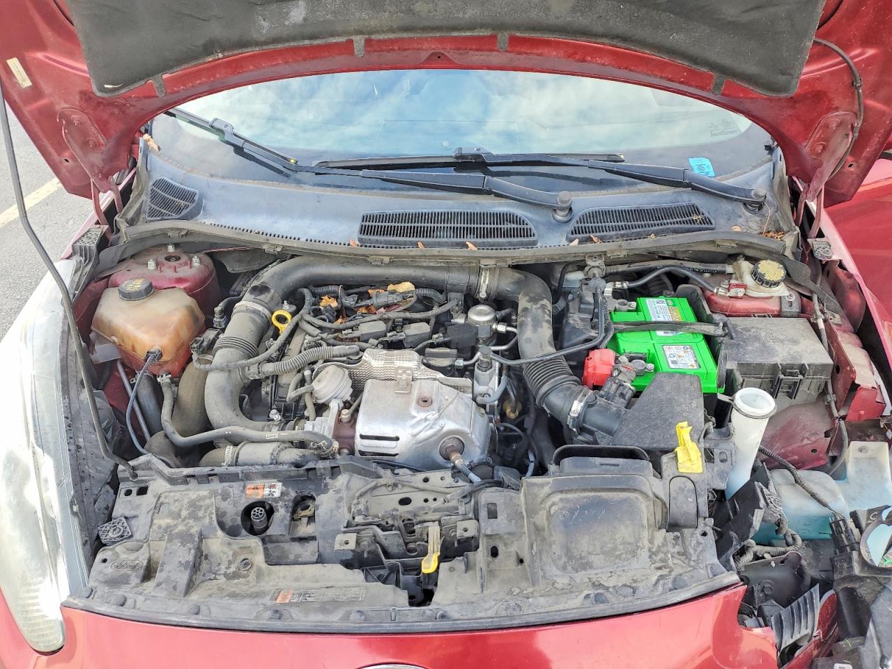 2015 FORD FIESTA photo 11