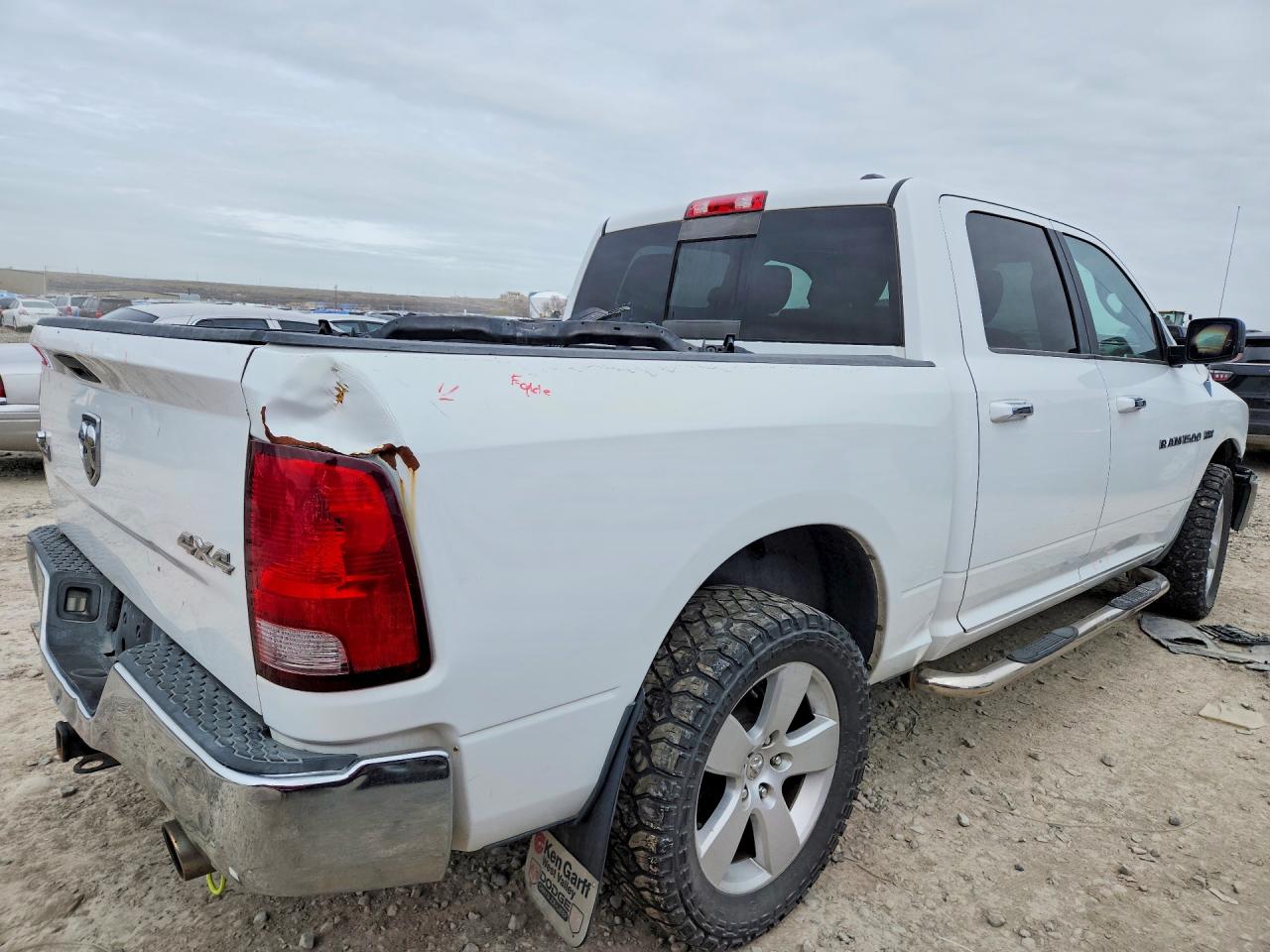 2011 DODGE RAM 1500 photo 5