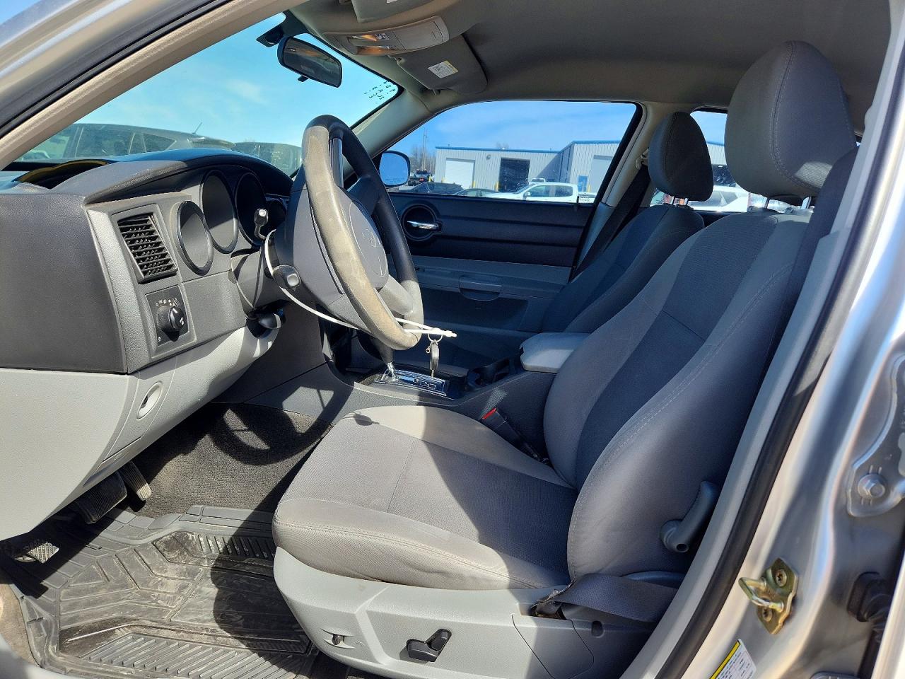 2006 DODGE CHARGER SE photo 13
