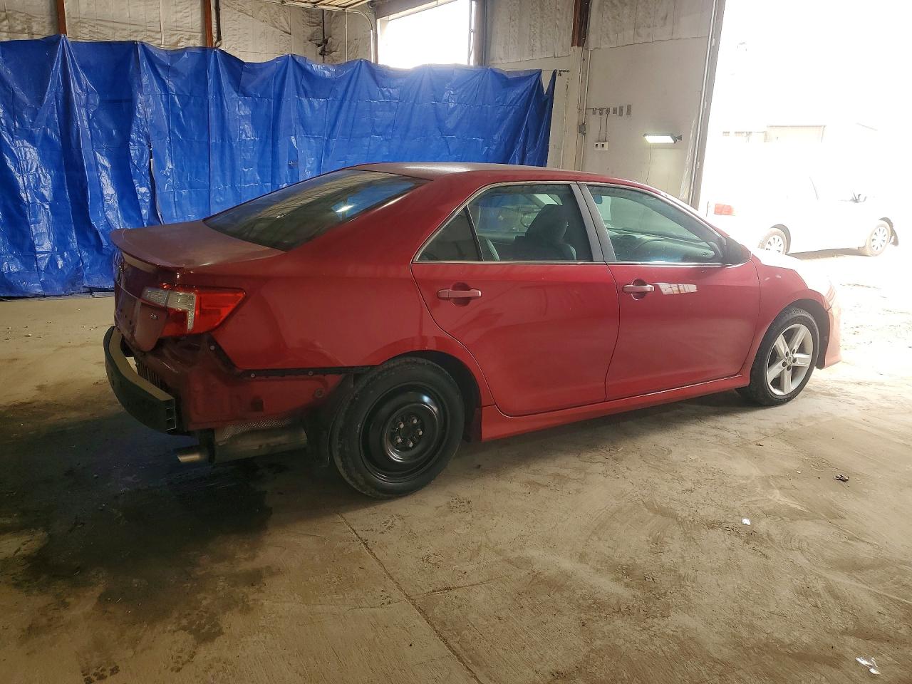 2013 TOYOTA CAMRY SE photo 7