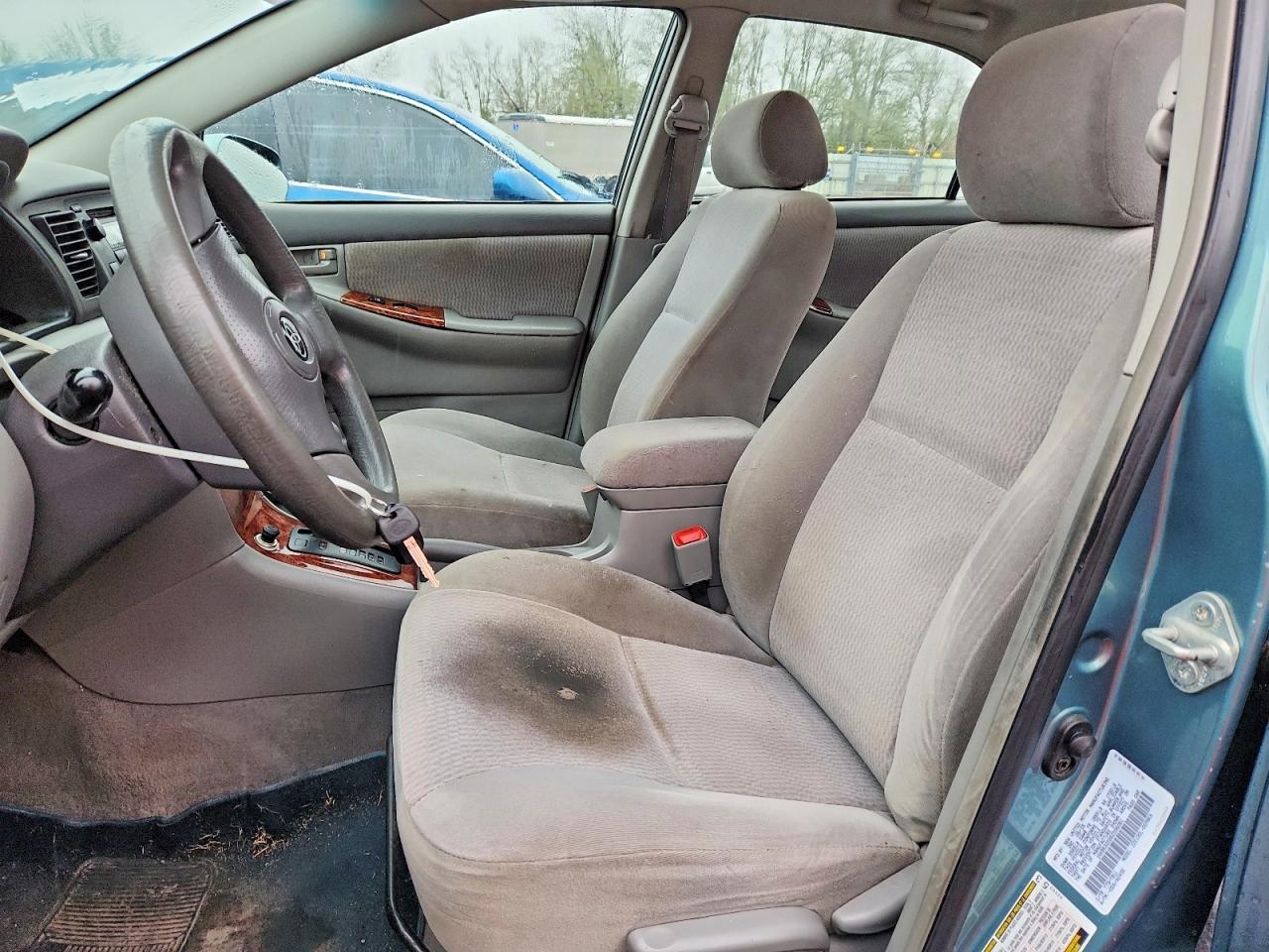 2006 TOYOTA COROLLA LE photo 7