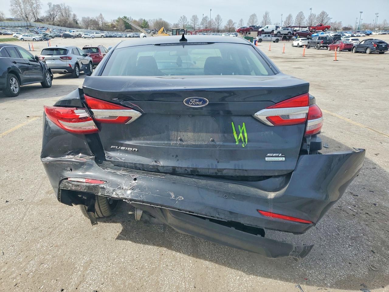 2019 FORD FUSION SEL photo 6