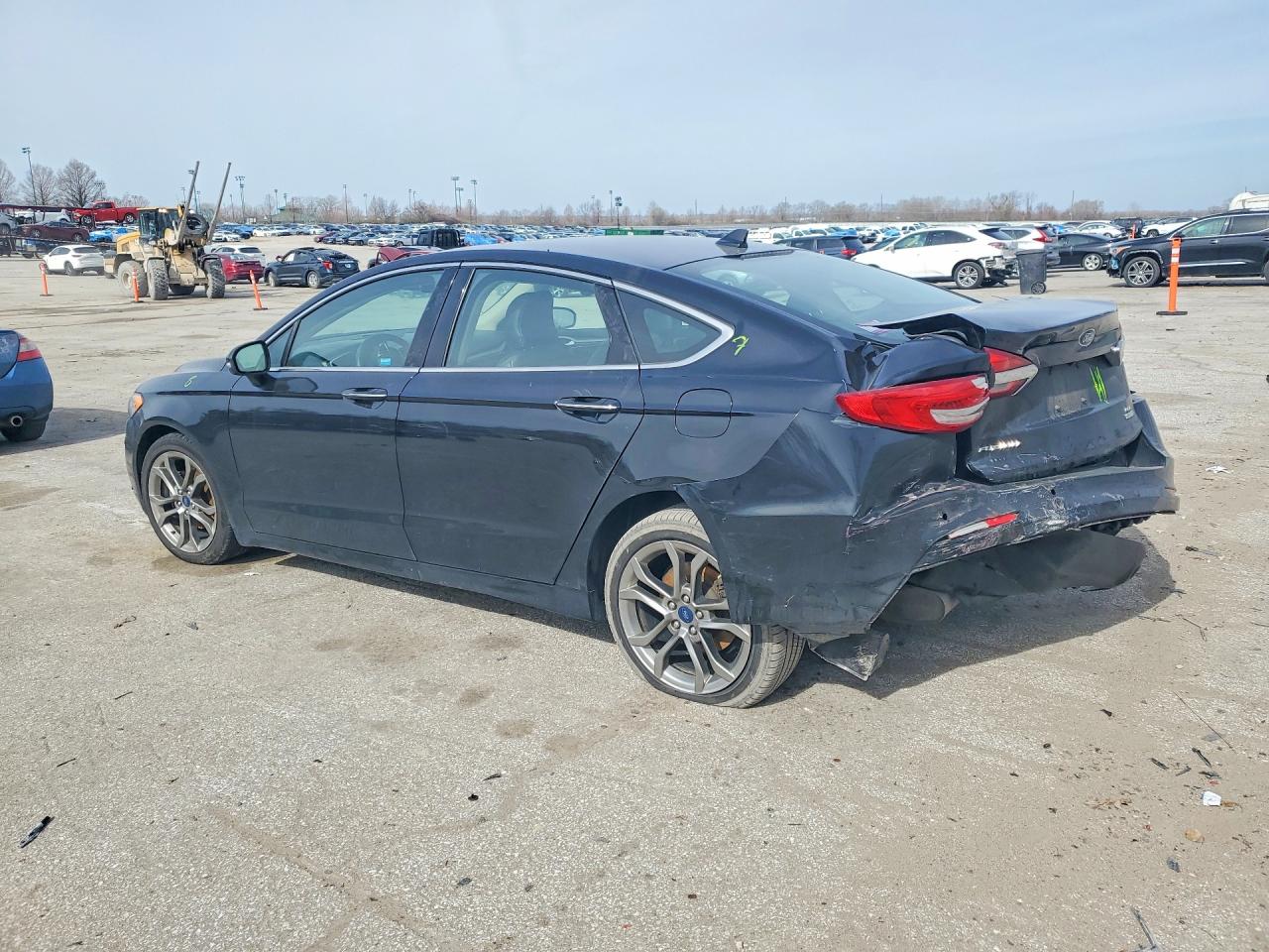 2019 FORD FUSION SEL photo 2