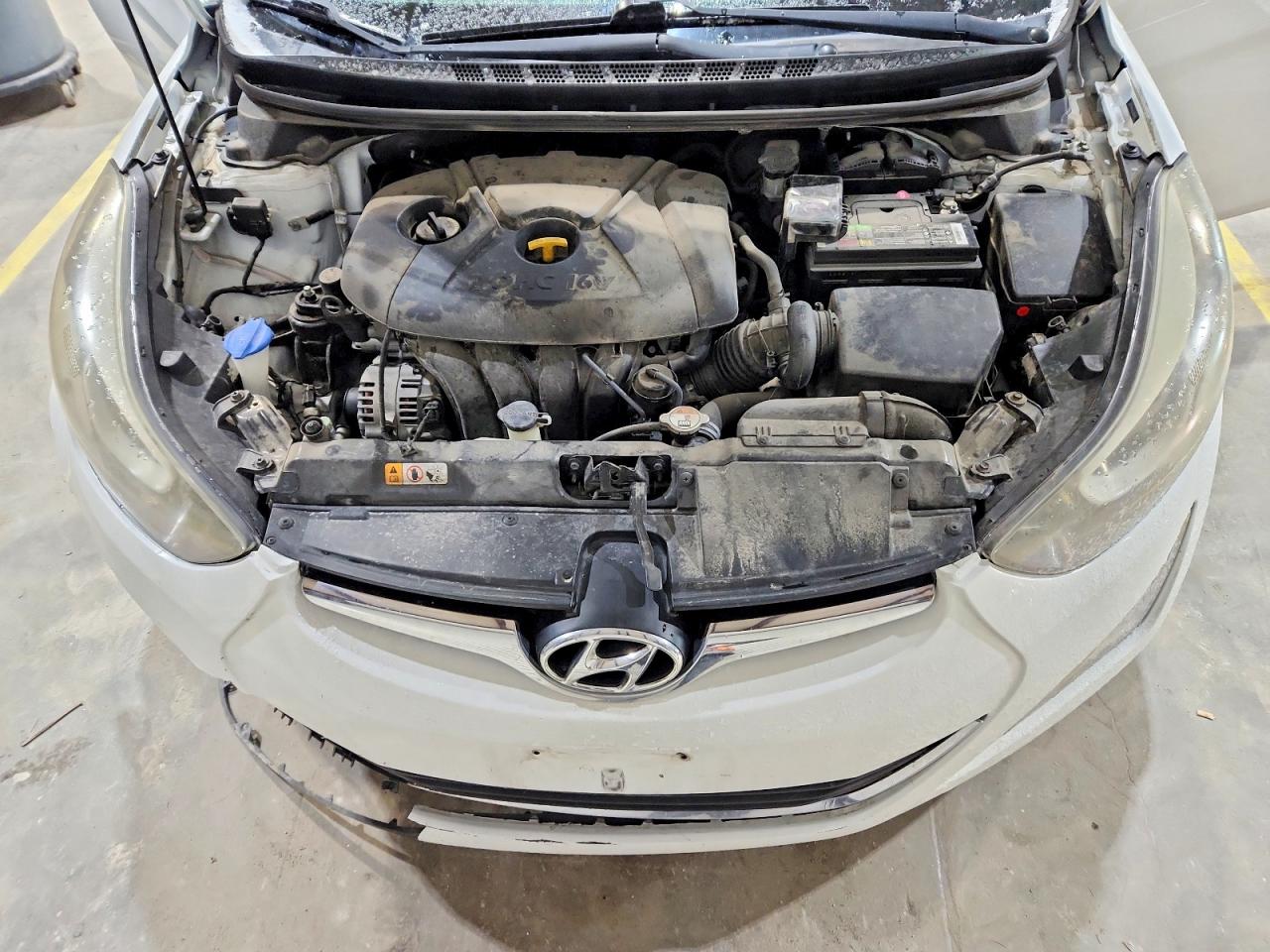 2016 HYUNDAI ELANTRA VALUE EDITION photo 11