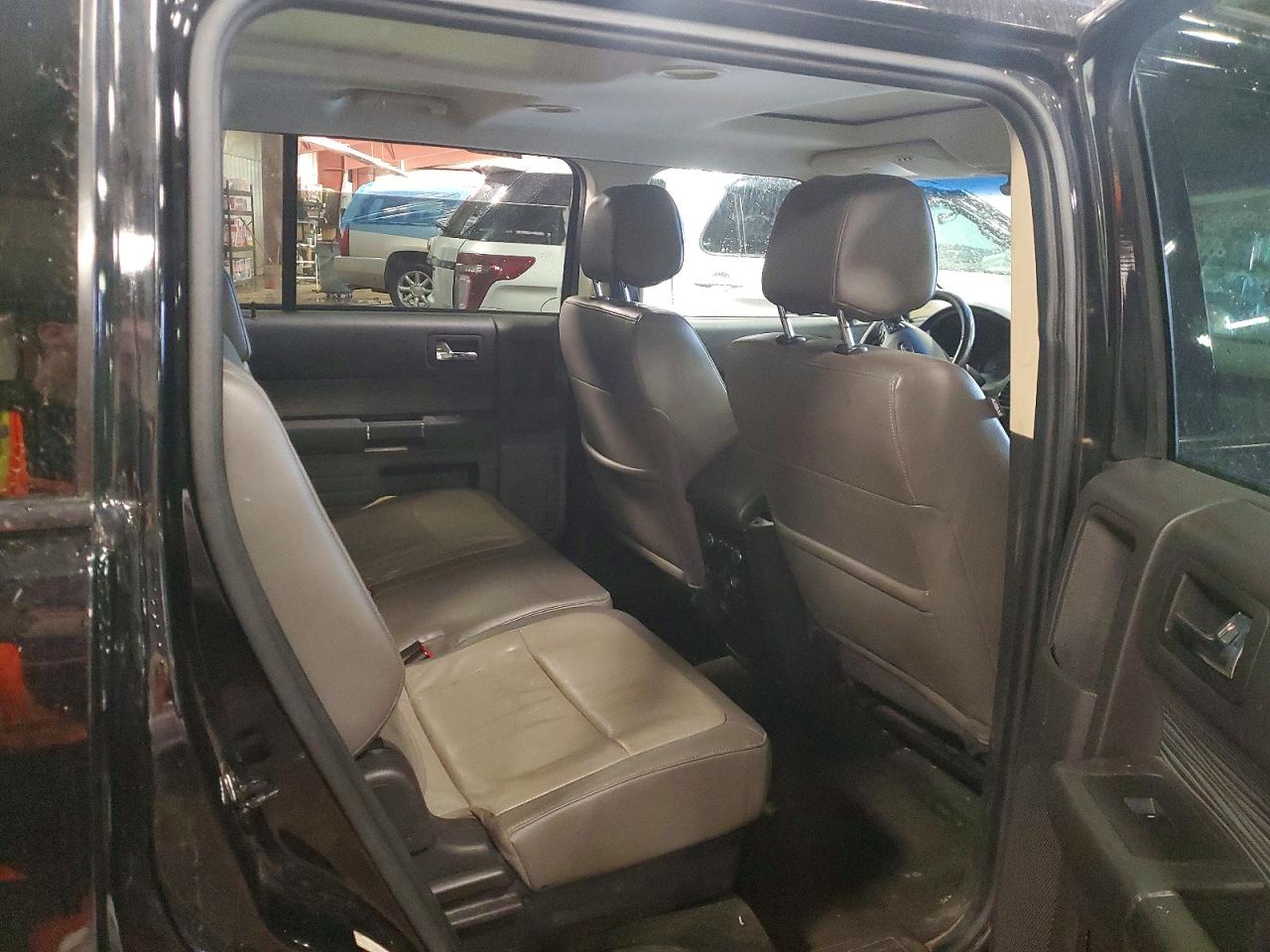 2016 FORD FLEX LIMITED photo 11