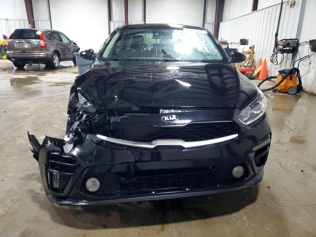 2019 KIA FORTE LXS photo 9