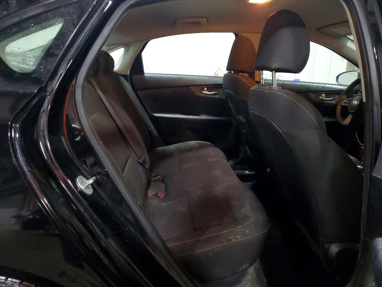2019 KIA FORTE LXS photo 19