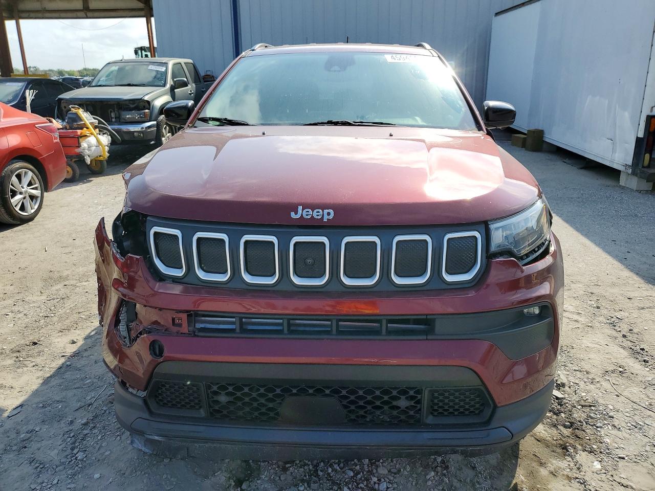 2022 JEEP COMPASS LATITUDE photo 13