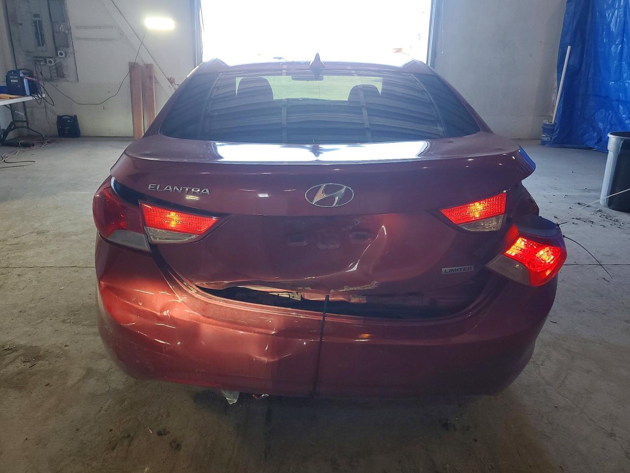 2013 HYUNDAI ELANTRA LIMITED photo 6