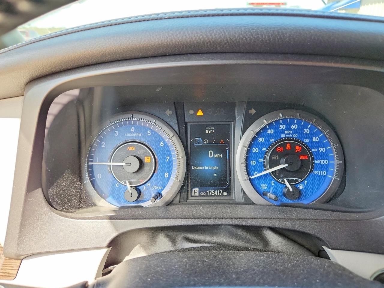 2017 TOYOTA SIENNA XLE 8-PASSENGER photo 17