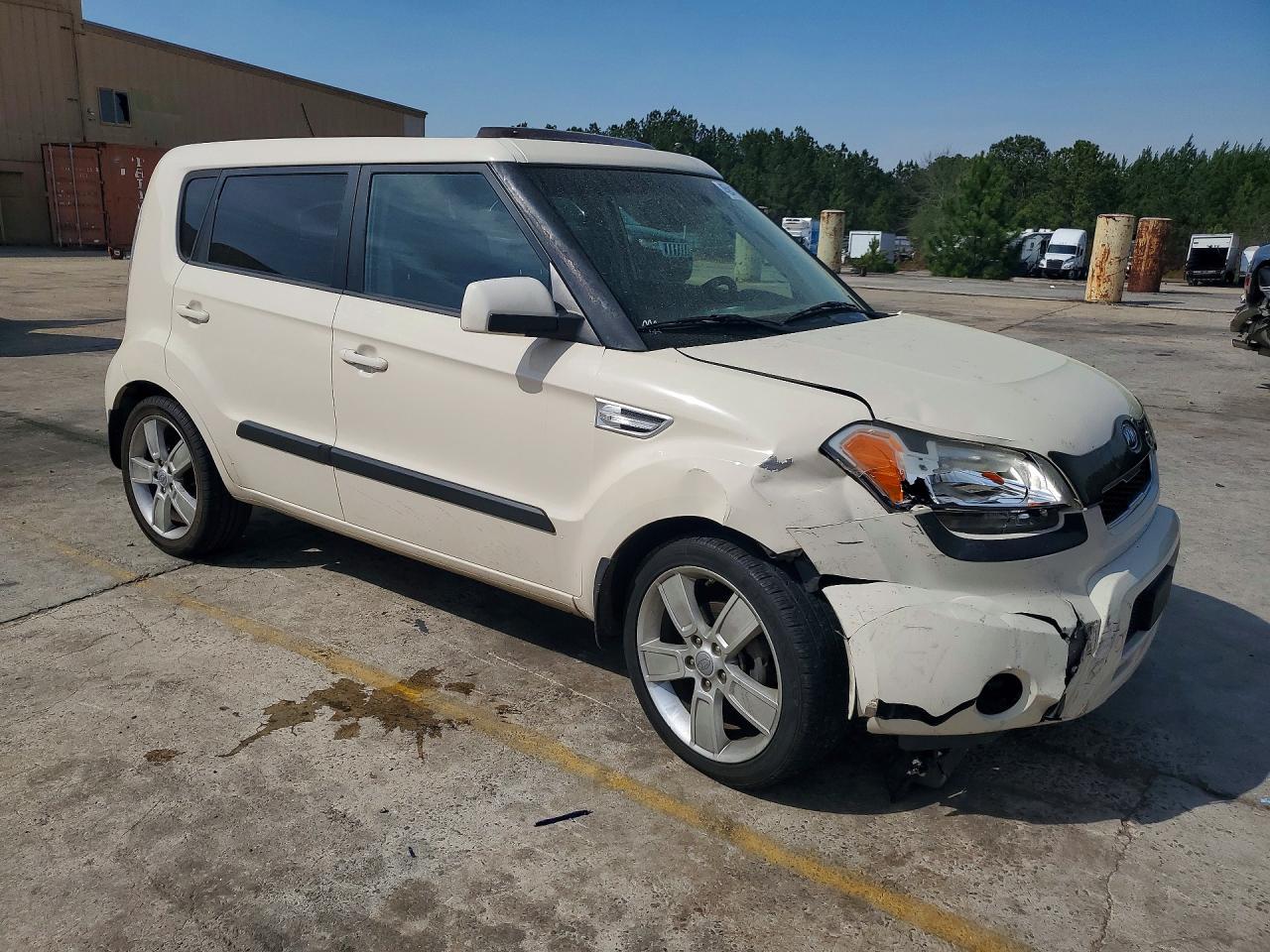 2011 KIA SOUL photo 4