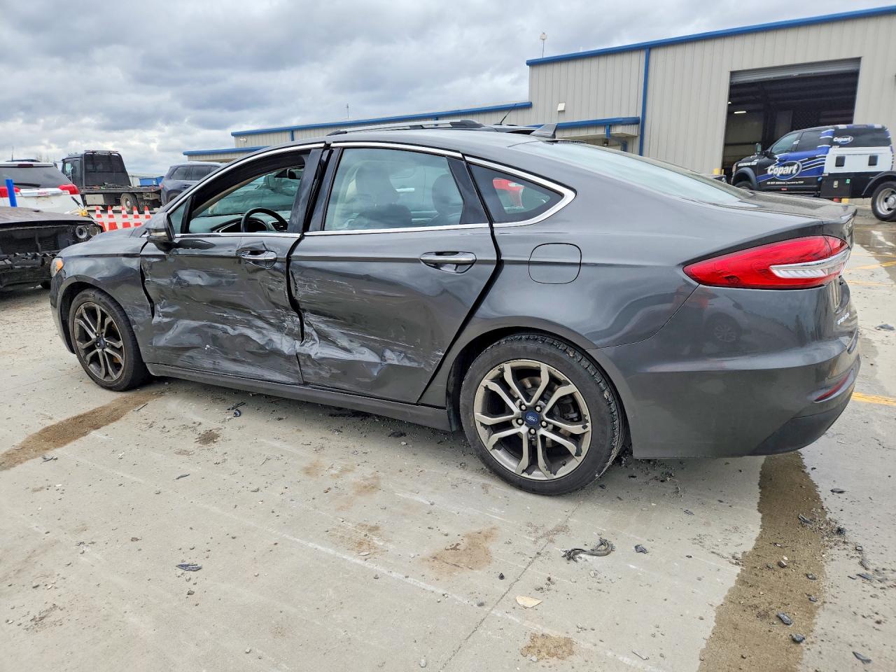 2019 FORD FUSION SEL photo 3