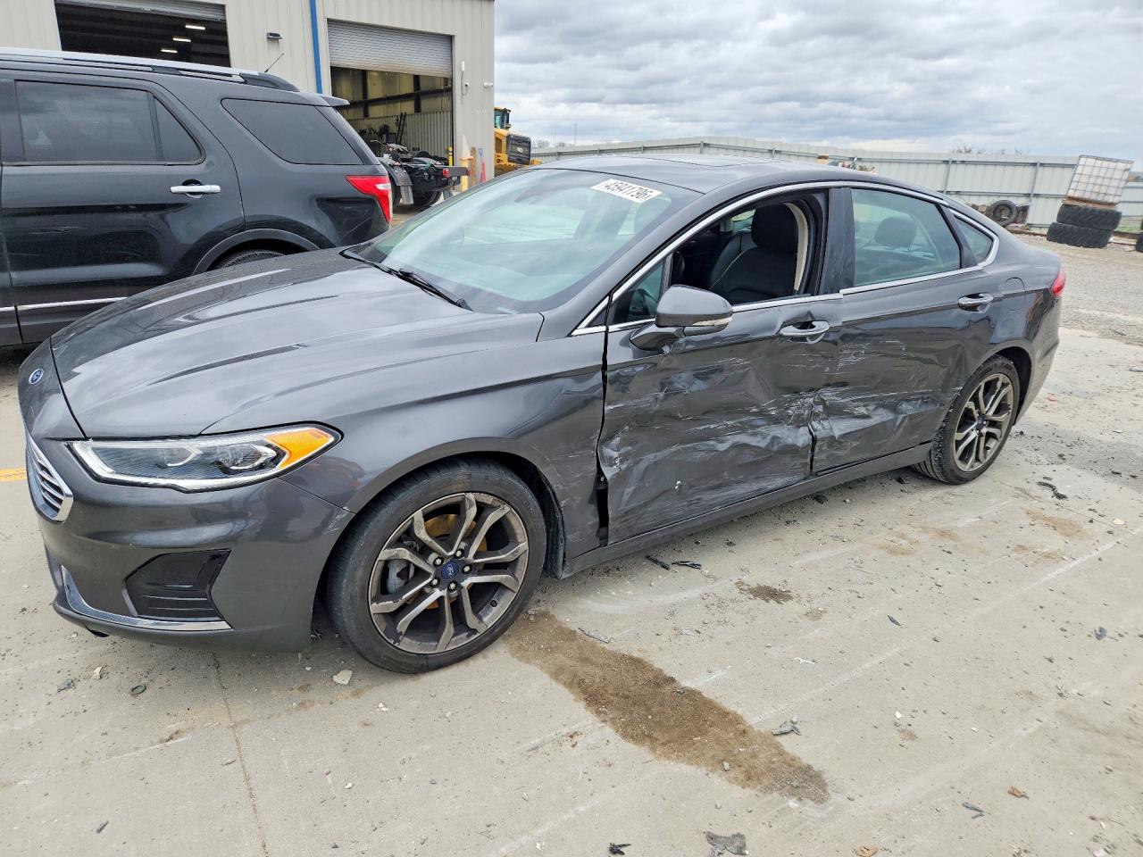 2019 FORD FUSION