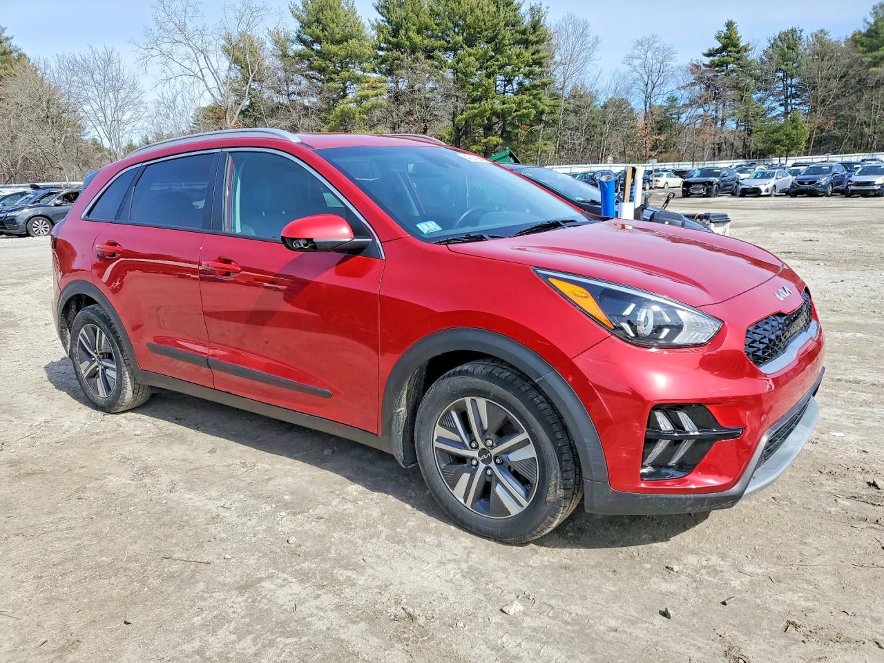2022 KIA NIRO LXS photo 4
