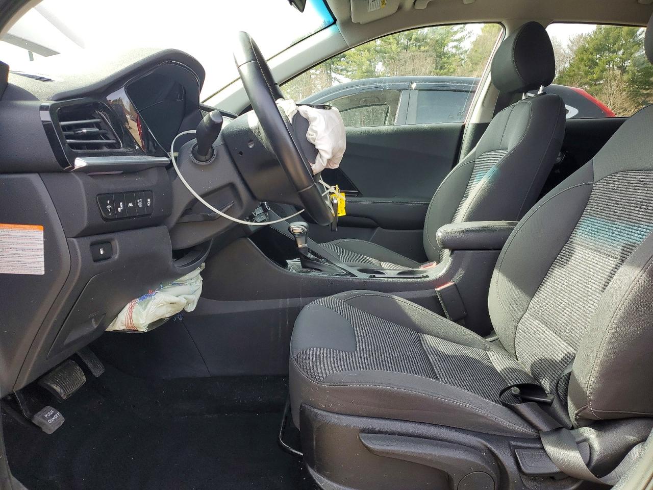 2022 KIA NIRO LXS photo 7