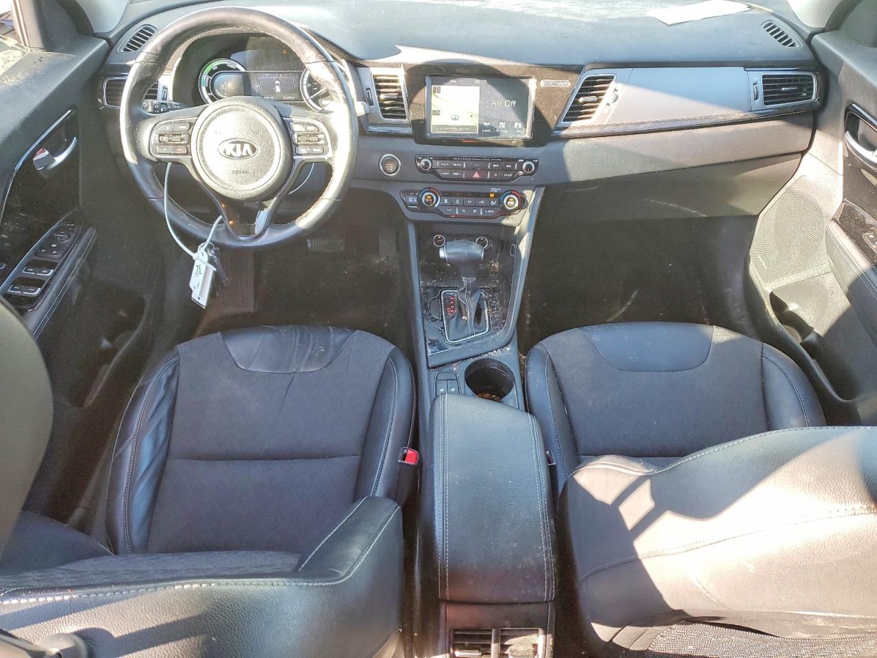2019 KIA NIRO S TOURING photo 22