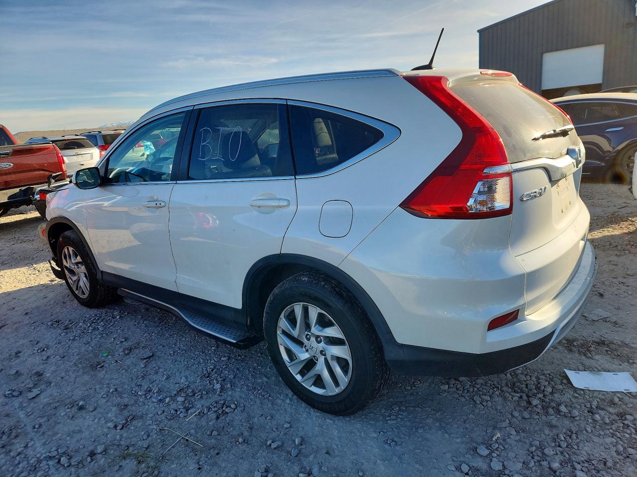 2016 HONDA CR-V EXL photo 2