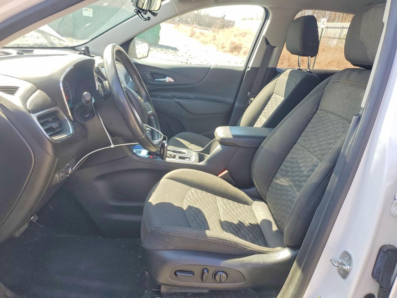 2019 CHEVROLET EQUINOX LT photo 13